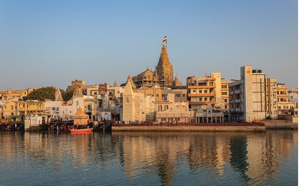 dwarkadhish temple